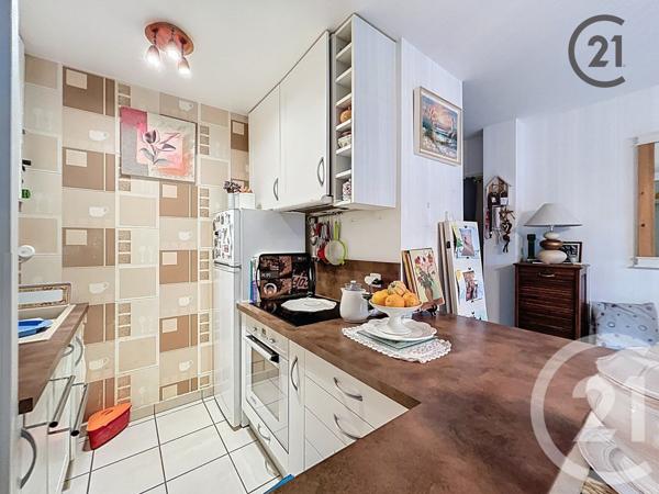 Appartement F2 à vendre  2 pièces - 41,33 m2 MONTEREAU FAULT YONNE - 77