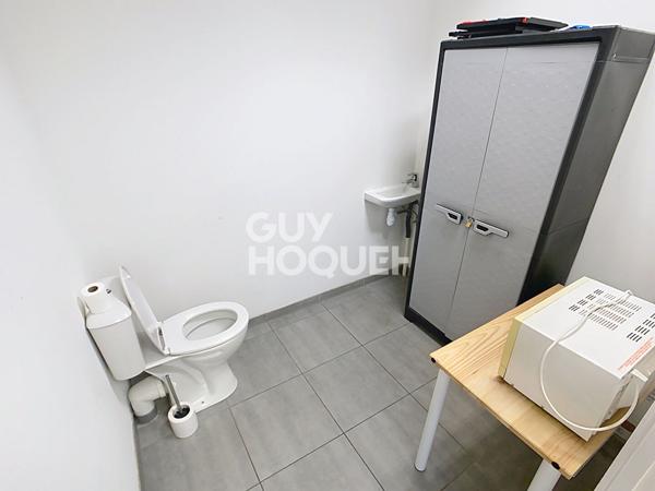 Local d'activité Crepy En Valois 3 pièce(s) 50 m2