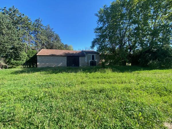 Vente Maison 5 pièces 240 m2 à Sénas