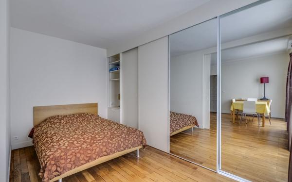 Appartement à vendre    2 pièces • 38 m2 Paris 14