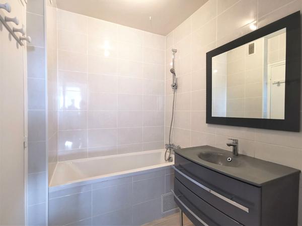 Aulnay-sous-Bois -  Vente appartement 4 pièces - Balcon cave et box