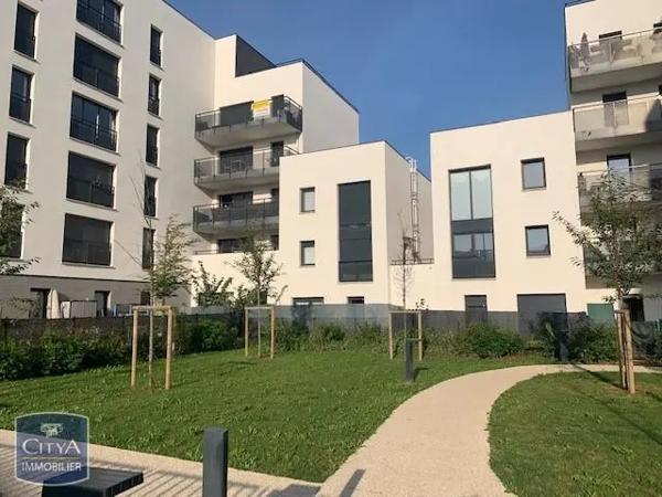 Appartement à louer 3 pièces 66.08m²