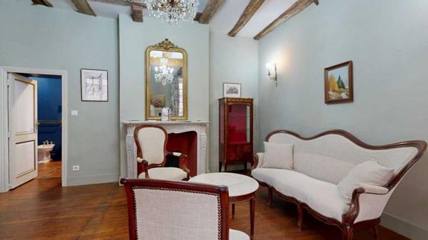 Appartement - Sarlat-la-caneda L'Étage Noble : Quand la Forteresse du XIIIe devient Espace d'Apparat – Sarlat Centre. Visite virtuelle sur demande