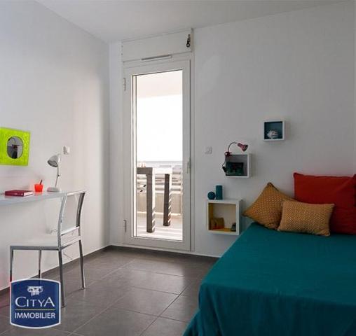 Appartement à louer 3 pièces 62.8m² Saint-Denis (97417)