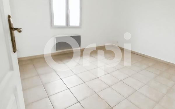 Maison à louer    3 pièces • 50 m2 Ver-sur-Launette