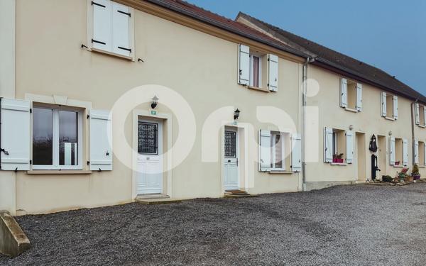 Maison à louer    3 pièces • 50 m2 Ver-sur-Launette