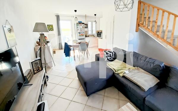 Maison à louer    3 pièces • 50 m2 Ver-sur-Launette