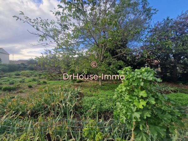 Terrain à vendre de 1 054 m²