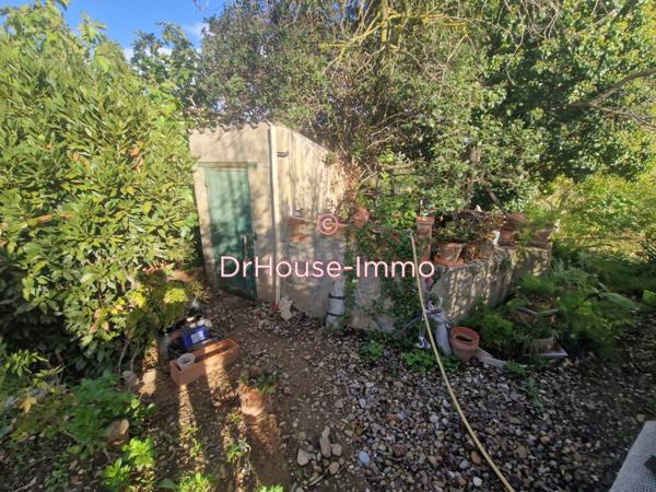 Terrain à vendre de 1 054 m²