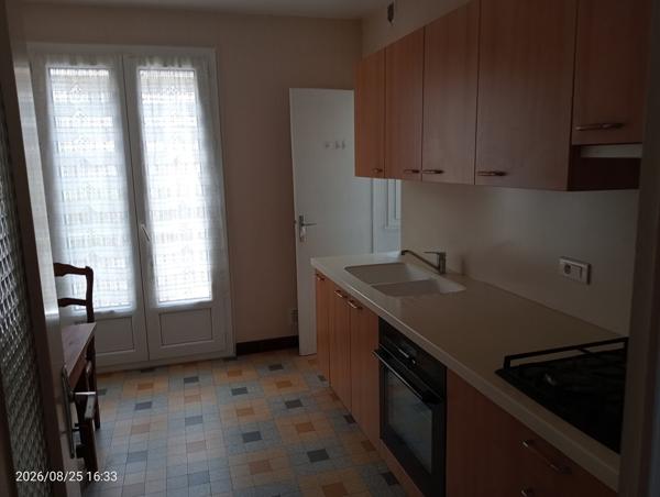 Appartement Le Cheylard 4 pièce(s) 76 m2
