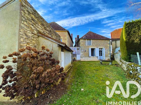 Maison à vendre 7 pièces 198 m² Sainte-Colombe-des-Bois