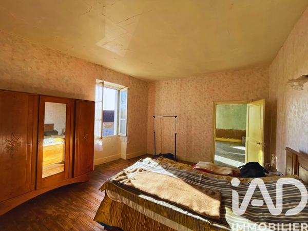 Maison à vendre 7 pièces 198 m² Sainte-Colombe-des-Bois