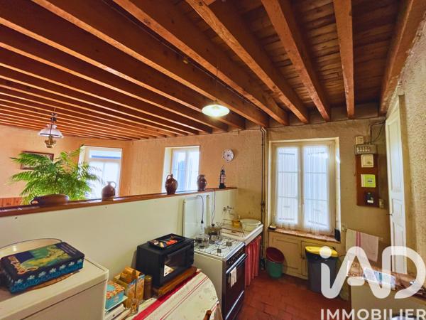 Maison à vendre 7 pièces 198 m² Sainte-Colombe-des-Bois