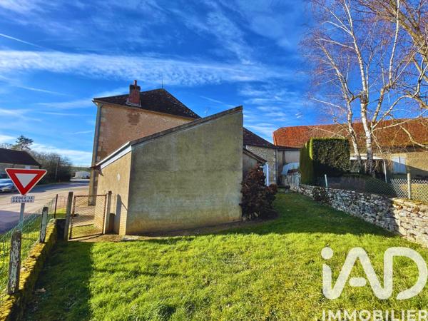 Maison à vendre 7 pièces 198 m² Sainte-Colombe-des-Bois