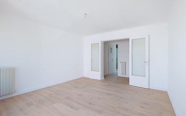 Appartement à vendre    3 pièces • 64 m2 Pau