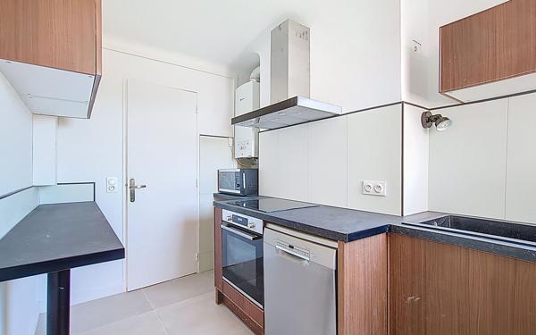 Appartement à vendre    3 pièces • 64 m2 Pau