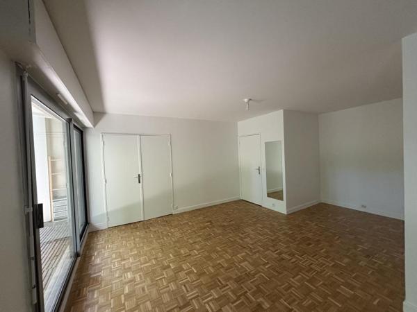 Location Studio 40.01 m² - Courbevoie 92400