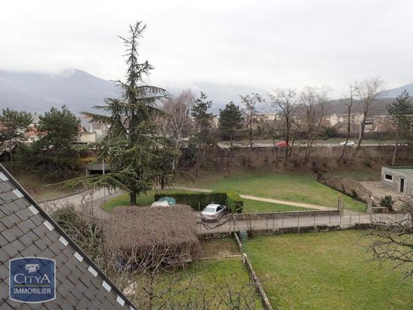 Location appartement 3 pièces de 66.9m²