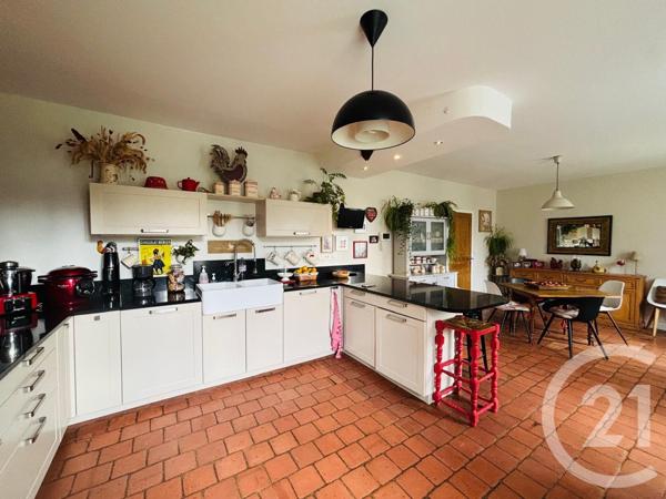 Maison à vendre  6 pièces - 152 m2 EQUEMAUVILLE - 14