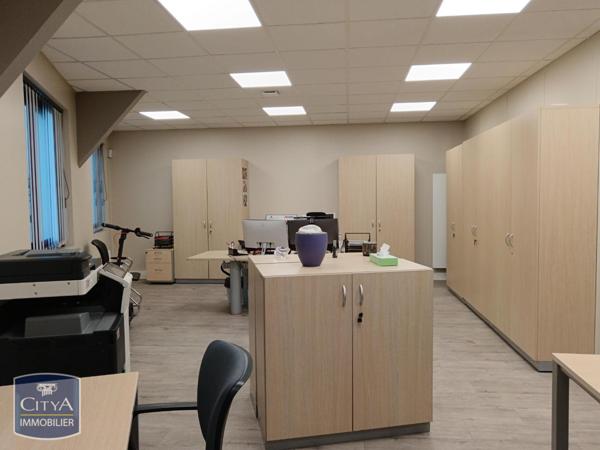Local commercial à louer 117m²