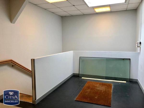 Local commercial à louer 117m²