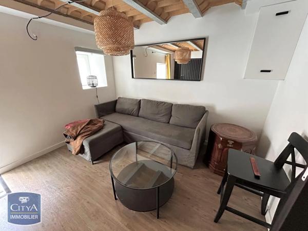 Appartement à louer 1 pièce 22.34m² Cholet (49300)