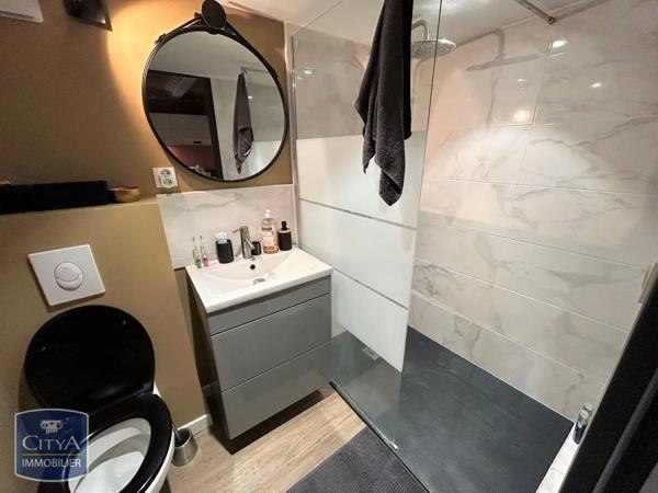 Appartement à louer 1 pièce 22.34m² Cholet (49300)