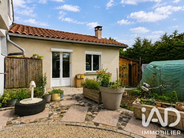 Maison à vendre 6 pièces 114 m² Le Puy-en-Velay