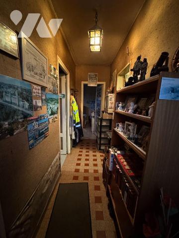 Maison proche de la Baie du Mont Saint Michel.
Une maison à usage d'habitation, comprenant :
...