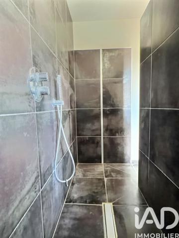 Maison à vendre 5 pièces 135 m² Saint-Martin-de-Crau