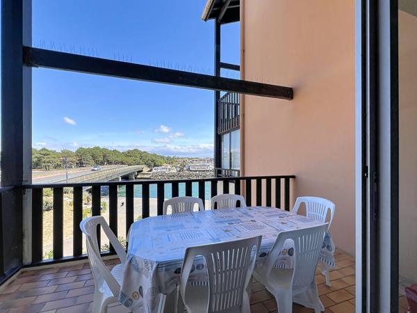 Appartement
         3 pièces
        - 41 m²