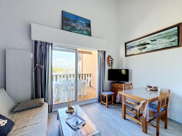 Appartement
         3 pièces
        - 41 m²