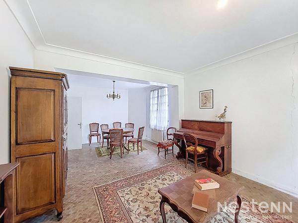 A Vendre Maison de plain-pied de 100 m² avec dépendance et jardin sur la commune de Mézin