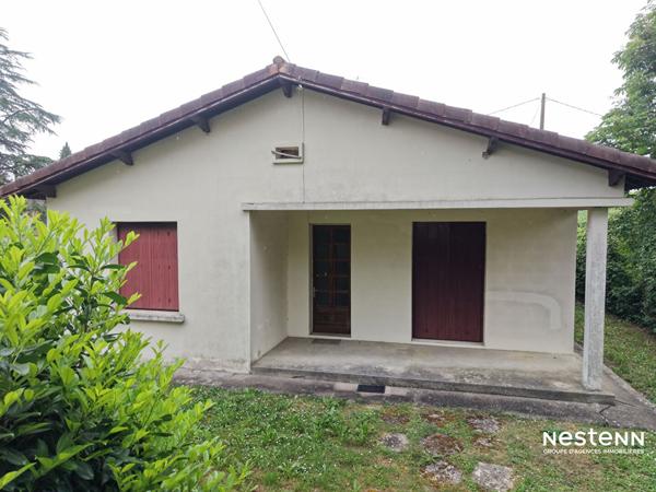 A Vendre Maison de plain-pied de 100 m² avec dépendance et jardin sur la commune de Mézin