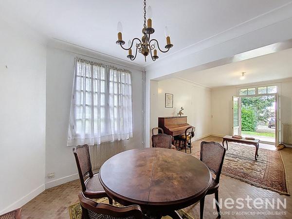 A Vendre Maison de plain-pied de 100 m² avec dépendance et jardin sur la commune de Mézin