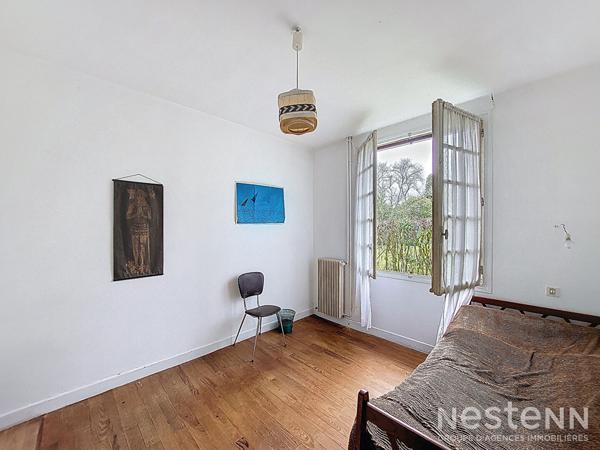 A Vendre Maison de plain-pied de 100 m² avec dépendance et jardin sur la commune de Mézin