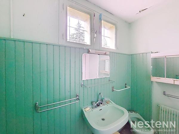 A Vendre Maison de plain-pied de 100 m² avec dépendance et jardin sur la commune de Mézin
