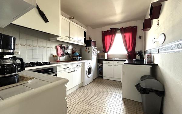 Appartement à vendre    4 pièces •  Beauvais