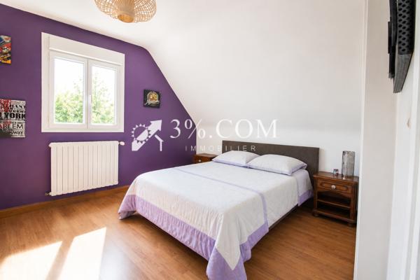 Maison
                                                                                                                                                                                                                                                                                                                        6 pièce(s)                                                                                                                                                                                                          5 chambre(s)                                                                                                                                                                                                          145  m²