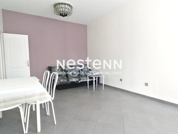 Maison de ville - Nogent Sur Vernisson - 5 pièces 116 m2 - 3 chambres - Grenier aménageable -toit terrasse - jardinet - Atelier - cour - Hangar