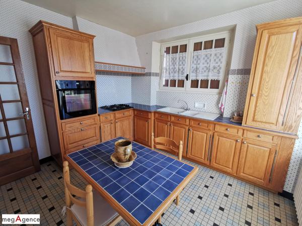 Maison à CHAUMEIL, 19390 - 7 pièces 186m²