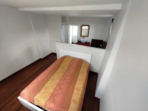 Maison de ville à vendre dans le centre-ville de Saumur, spécial investisseur