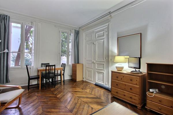 Appartement Levallois Perret 1 pièces 26 m2