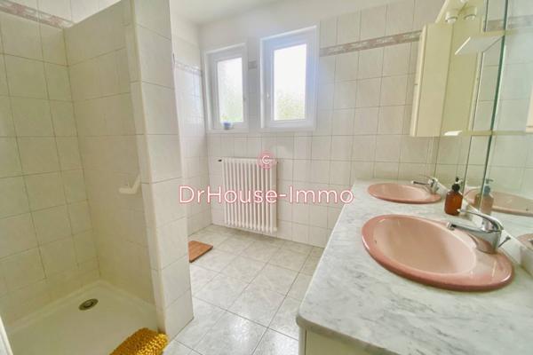 Maison à vendre 6 pièces de 143 m²