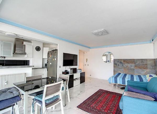 Appartement à vendre    2 pièces • 53,46 m2 Juan-les-Pins - Antibes