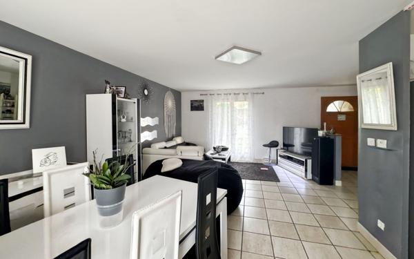 Maison à vendre    4 pièces • 90 m2 Cornille