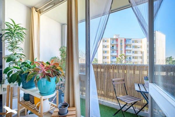 Appartement à vendre |                                       Saint-Priest |                                        3 pièces  |  75 m²