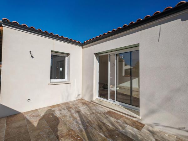 Maison à SAINTES, 17100 - 5 pièces 85m²