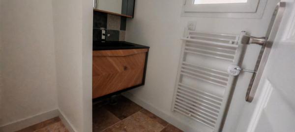 Maison à SAINTES, 17100 - 5 pièces 85m²