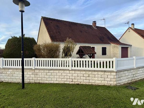 A Corbie, pavillon individuel avec garage